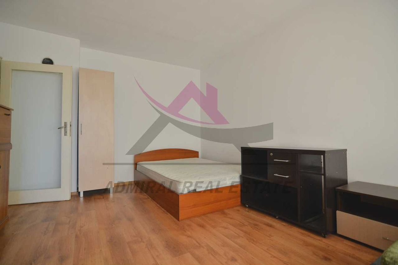 Дава се под наем Двустаен апартамент в Варна, Младост 1 - 44 кв.м за 350 € - Снимка #1