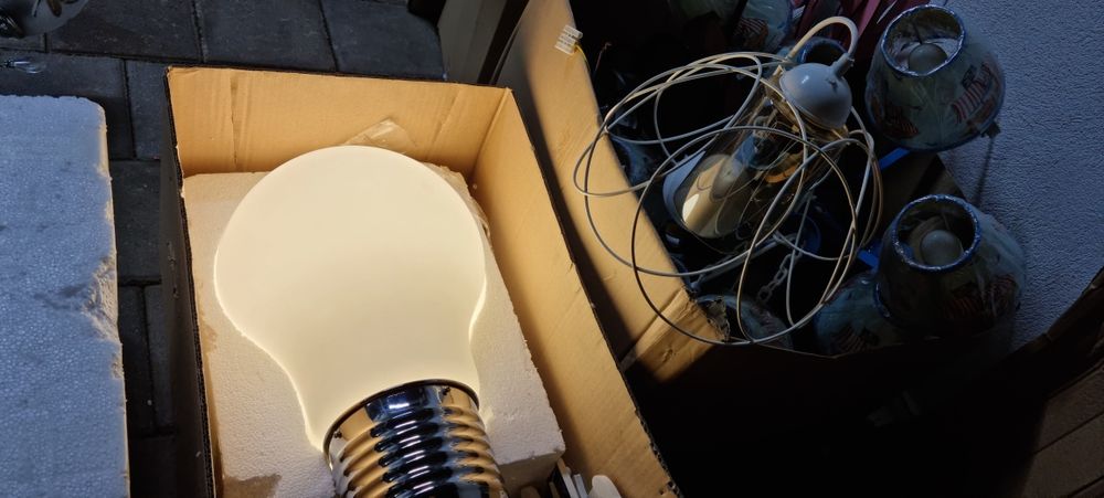 URGENT  Lichidare stoc  Candelabre lustre aplici NOI de la 20 lei buca