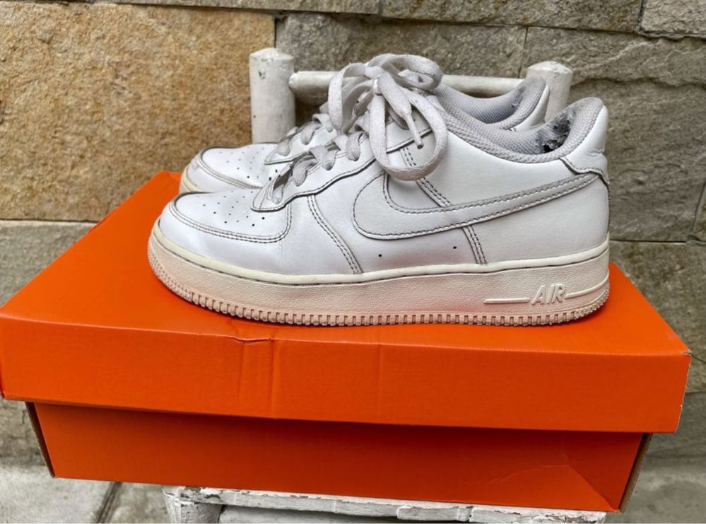 Nike-оригинални(size-38,5)
