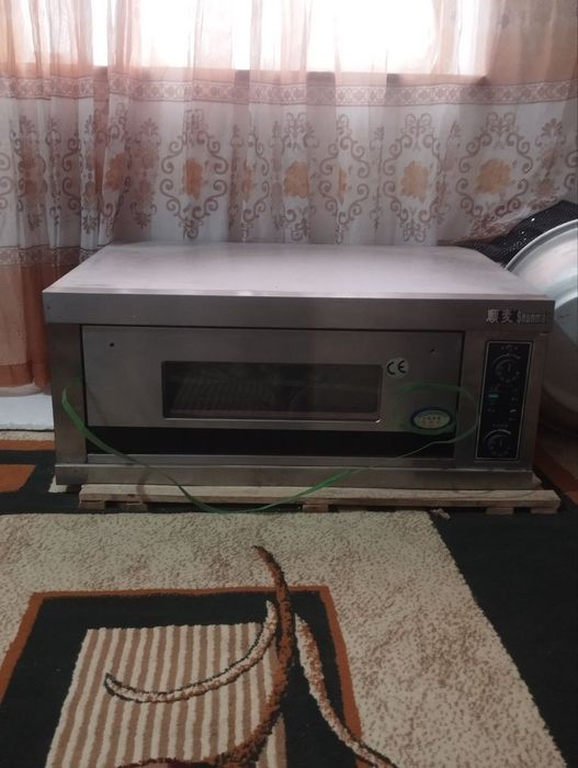 Gaz plita sotiladi Yangi ishlatilmagan