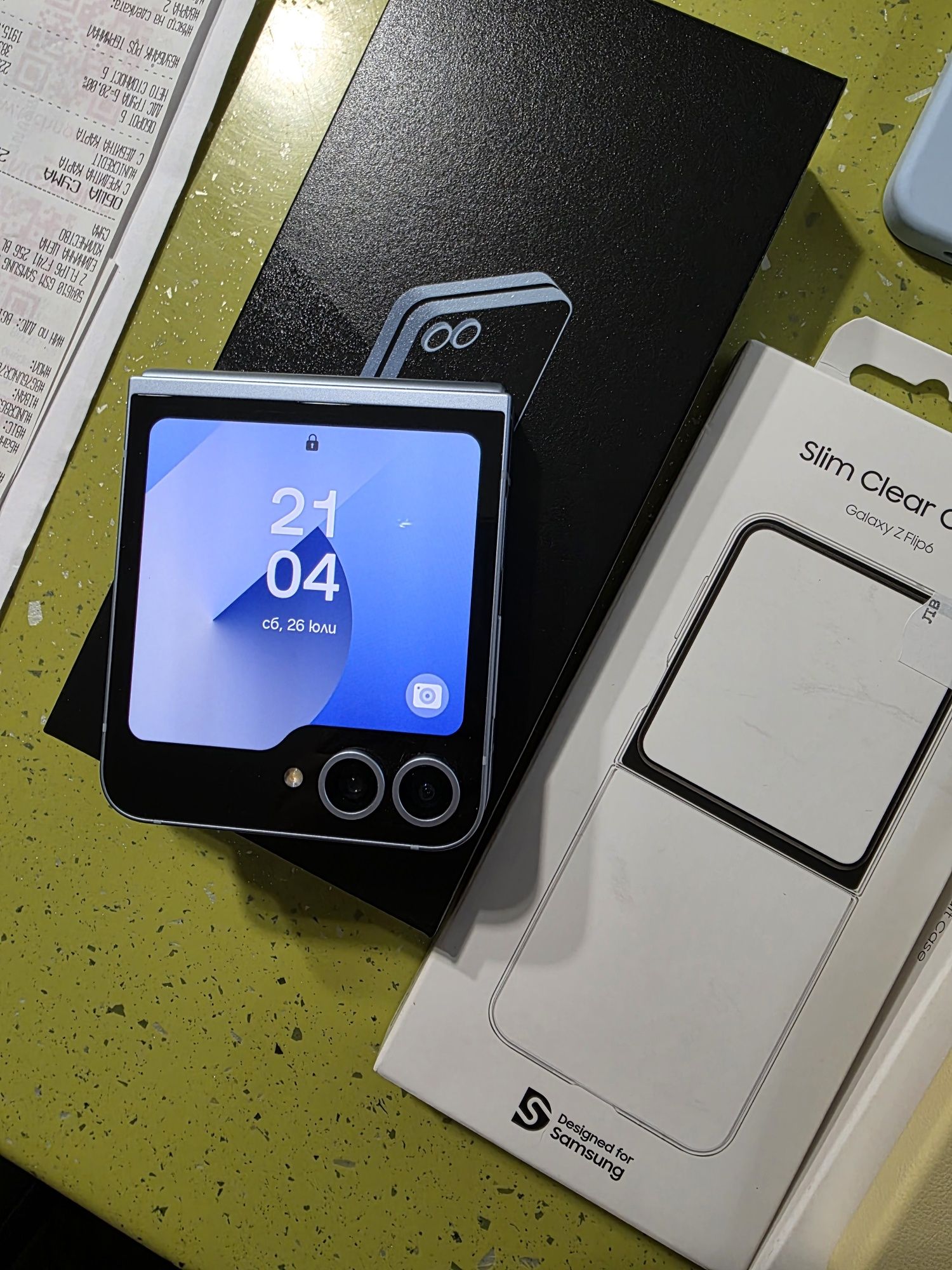 Samsung Galaxy Z Flip 6