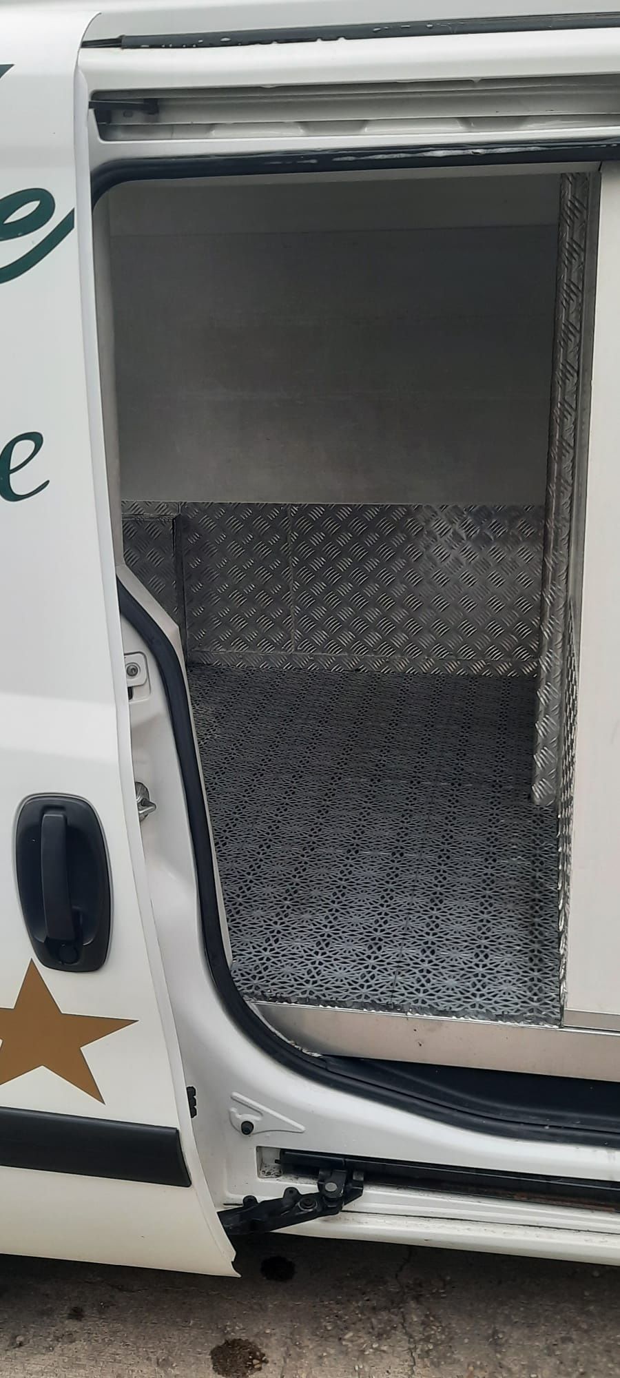 Frigorifica&refrigerare fiat-doblo-maxi,lung+Inalt, aer conditionat.