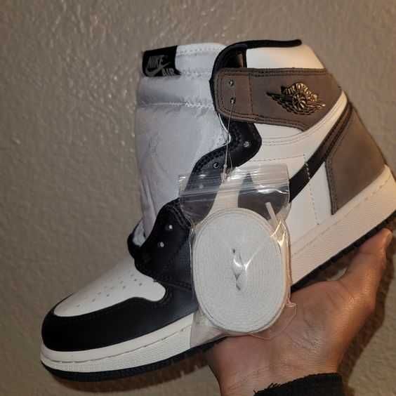 Air Jordan 1 High Dark Mocha 36-45 (Verificare Colet)