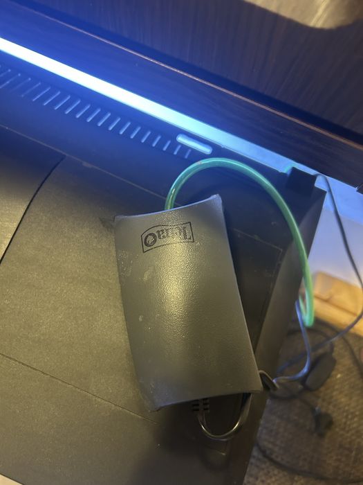 Acvariu Aquael 70L, cu accesorii si pesti