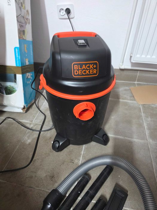 Aspirator, Black & Decker, BXVC20PE, umeda/uscata - Bidon Spart