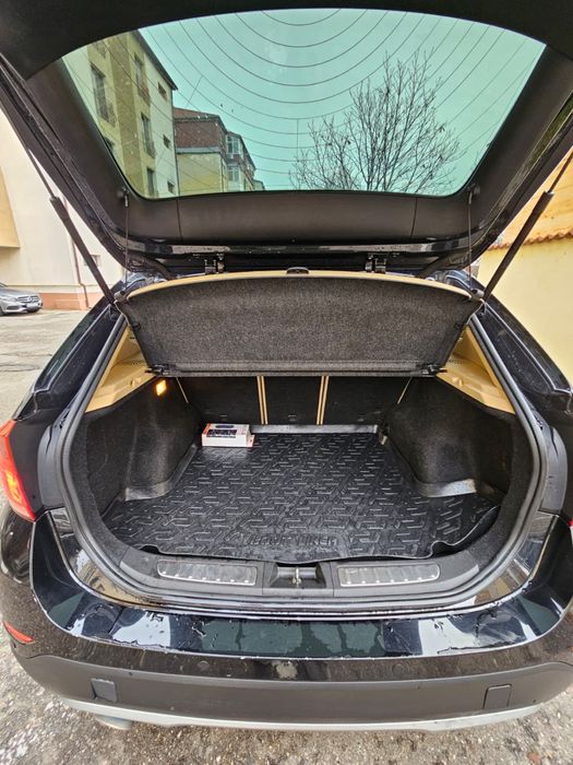 BMW X1 | 2014 | Xdrive | Automat | TVA | Istoric BMW |