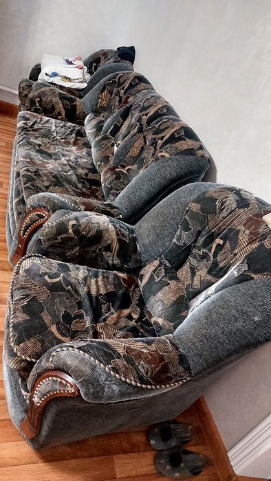 Диван с креслами