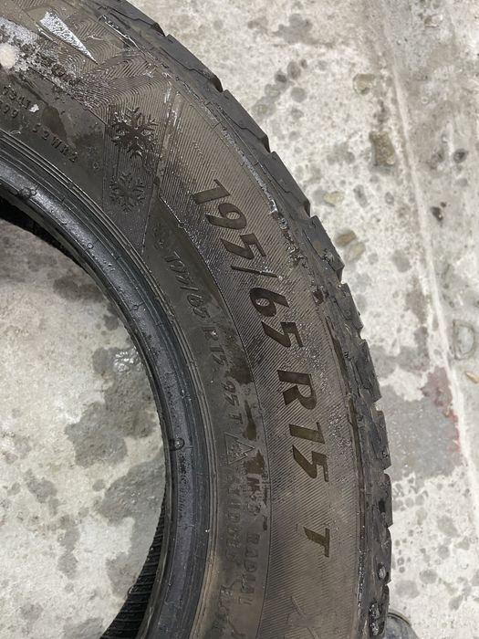 Продам шину шипы 195/65r15