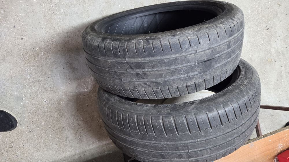 2бр гуми Мишелин 215/45 18