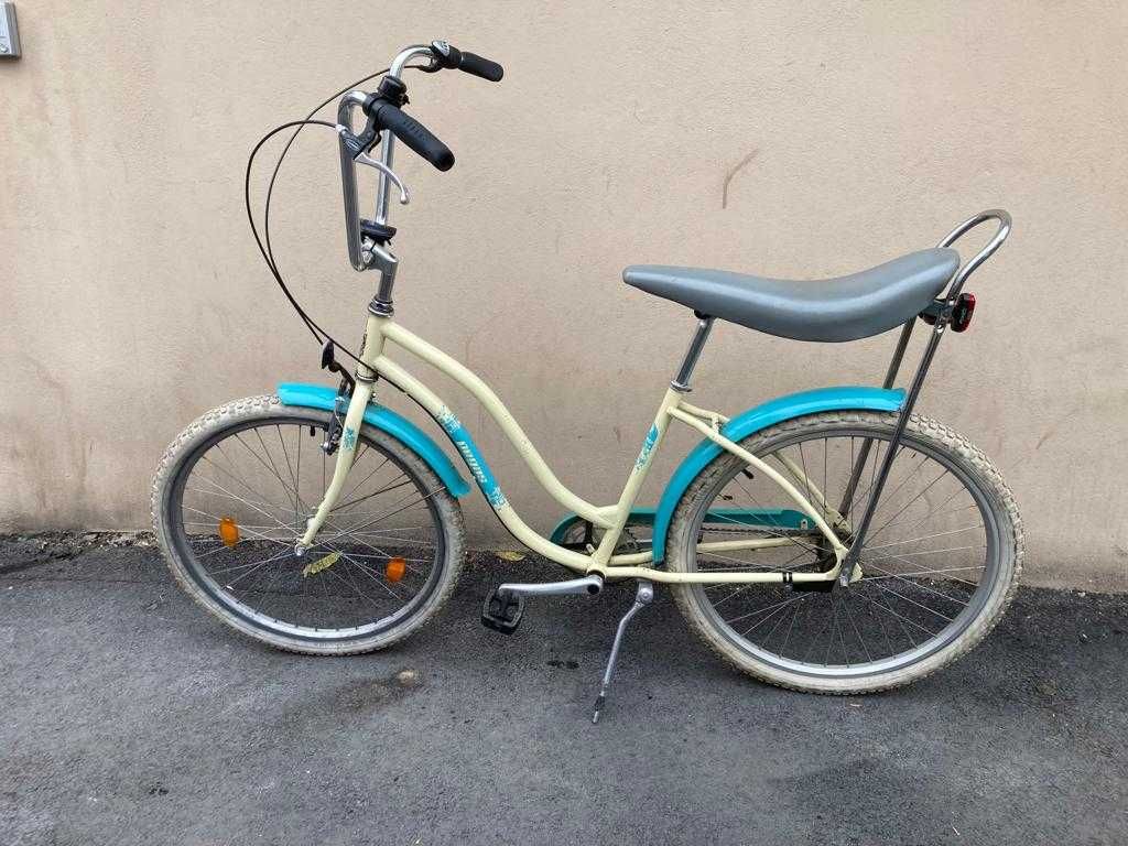 Bicicleta Oras Pegas Strada 2 (crem) 3 viteze, stare excelentă