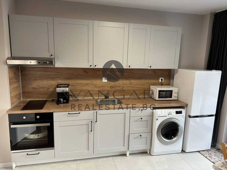 Продава се Двустаен апартамент в Пловдив, Прослав - 77 кв.м за 1804 €/кв.м - Снимка #3