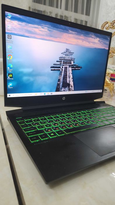 Игравой ноутбук Hp