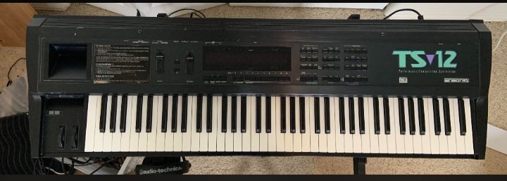 ensoniq ts12 kelishamiz