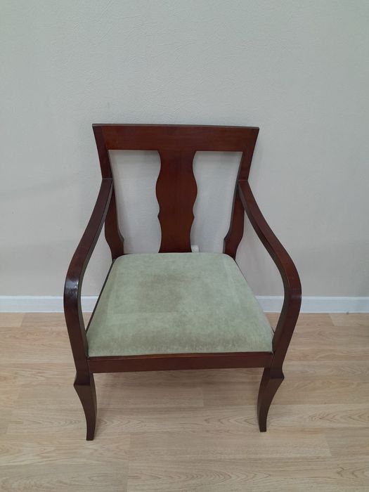 Продам стул  б/у