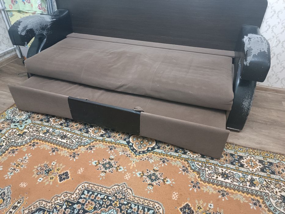 Диван трансформер (стол+диван)