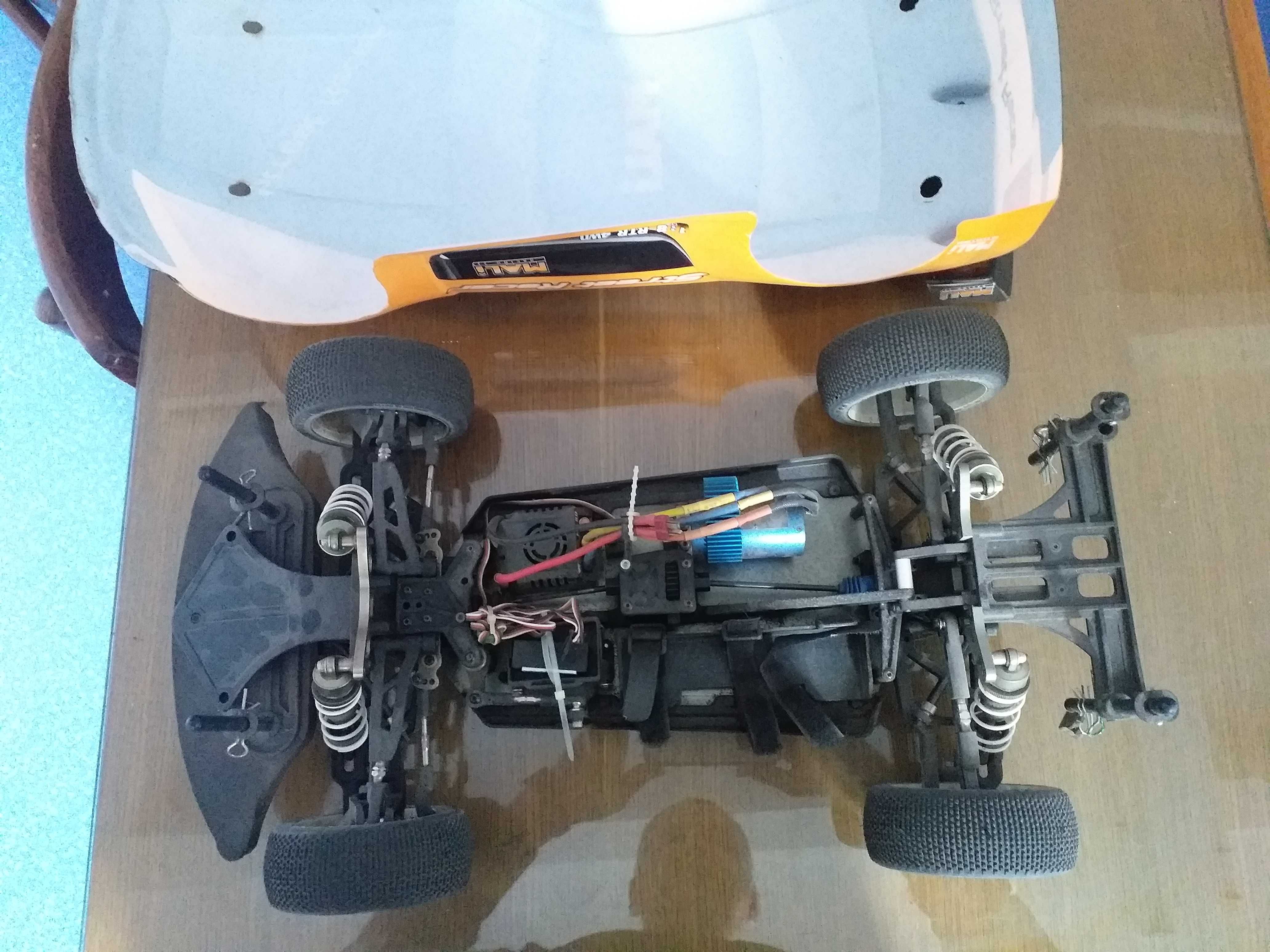 automodel electric 1/8 rally/onroad, brushless, aproape nou.