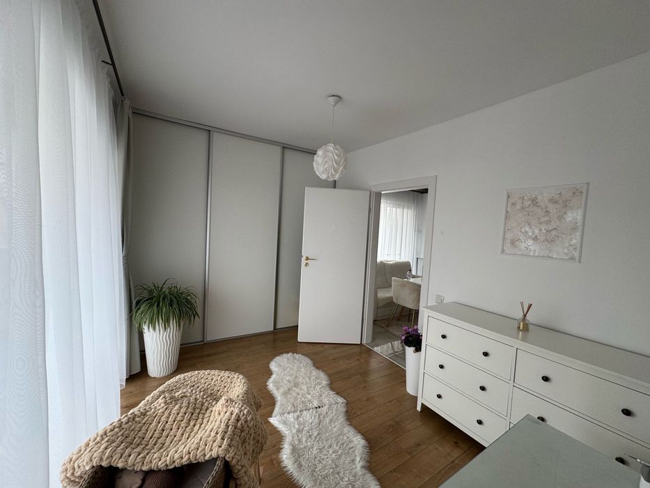 Vand apartament iris