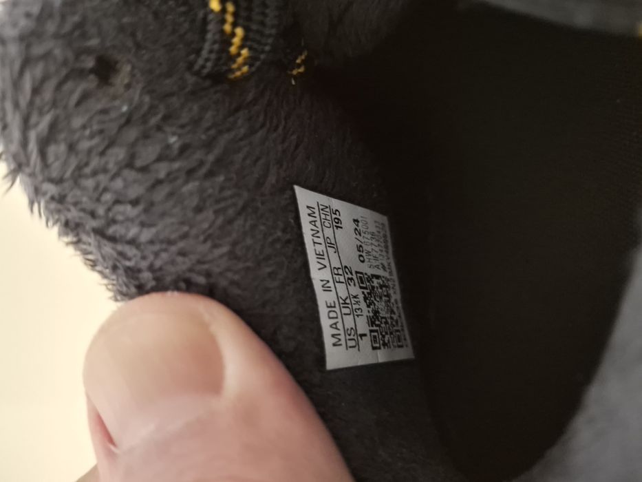 Incaltaminte copii iarna Adidas nr. 32 pentru baieti