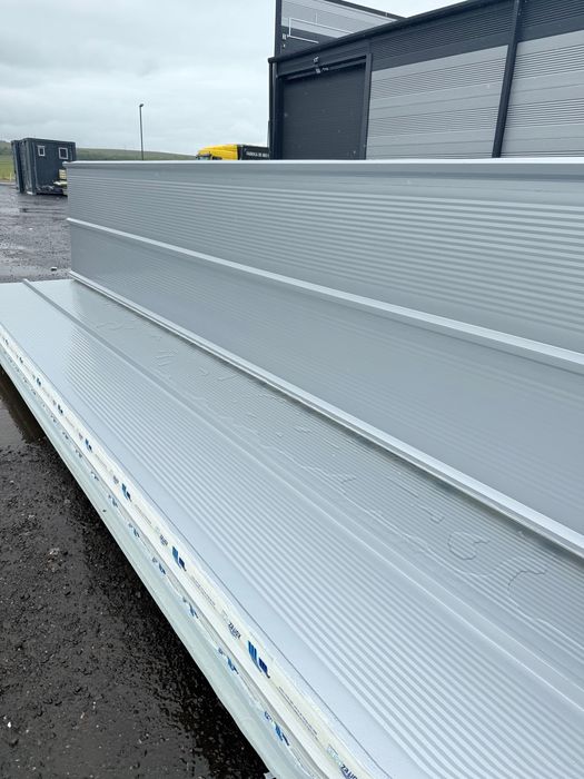 Panouri sandwich termoizolante Perete / Acoperis