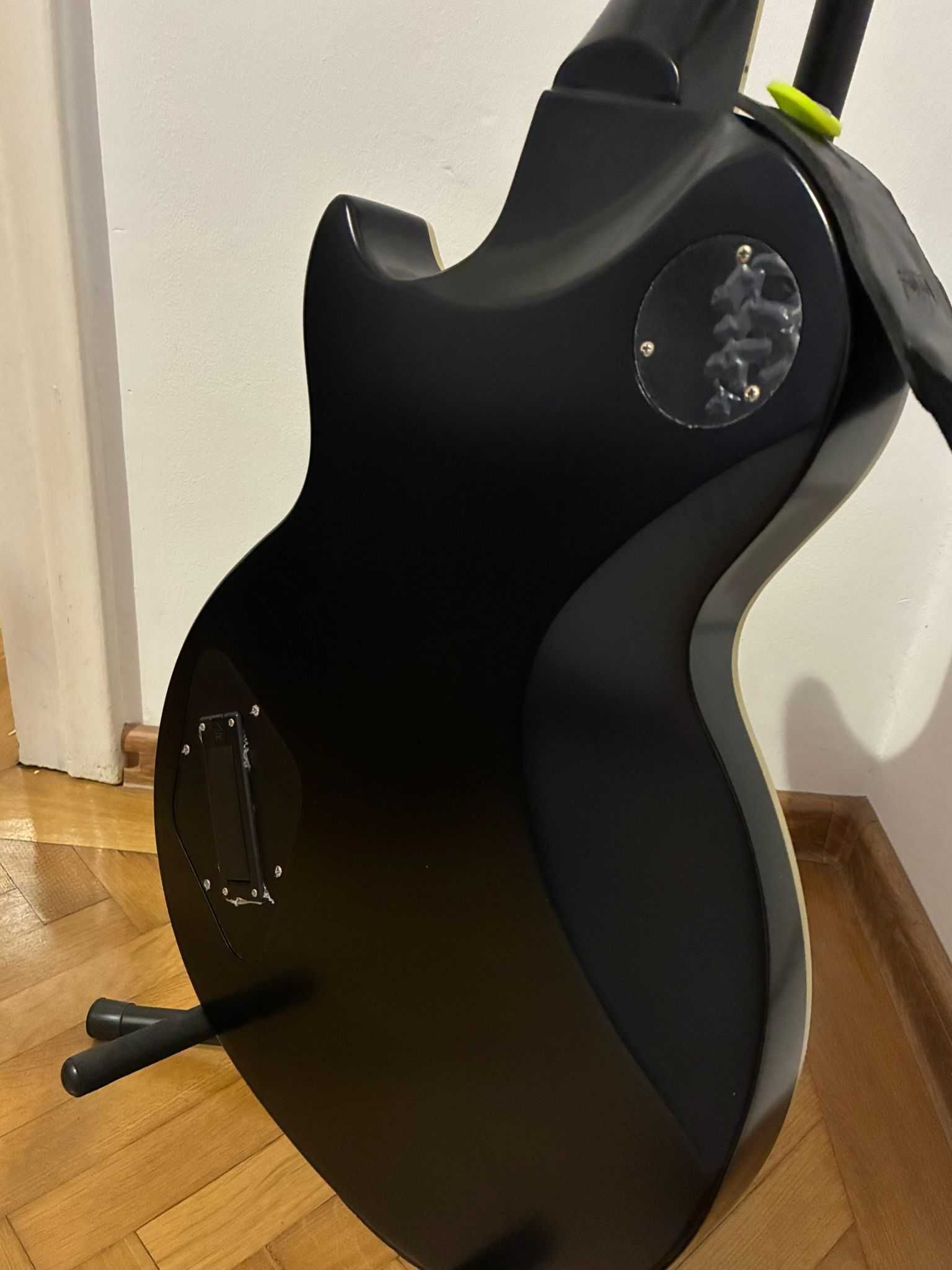 Vand Epiphone Les Paul Prophecy in stare excelenta