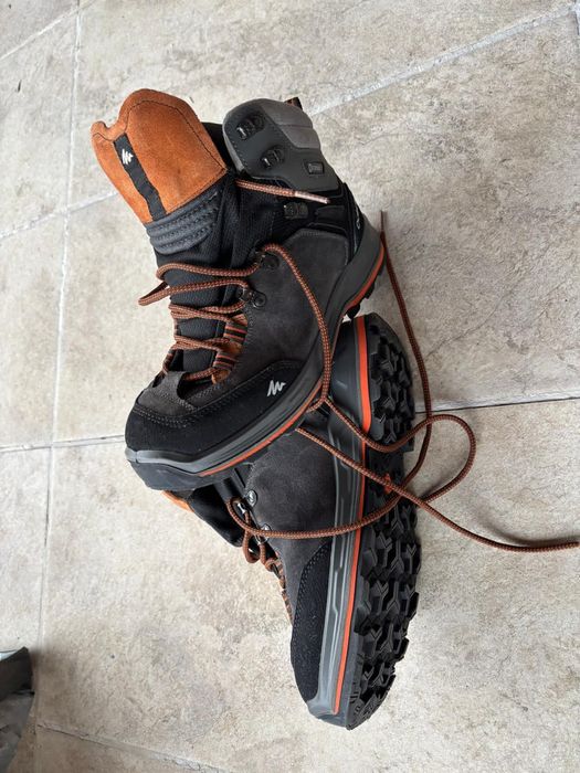 Vând ghete barbatesti