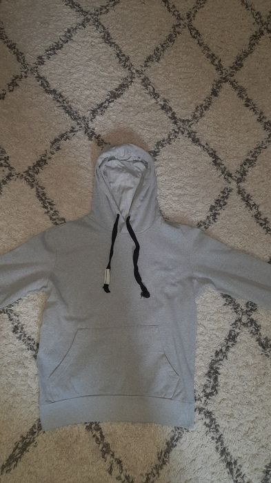 Hanorac gri cu glugă S