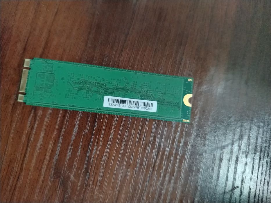 Продаю ssd m2 512 гб от ноутбука