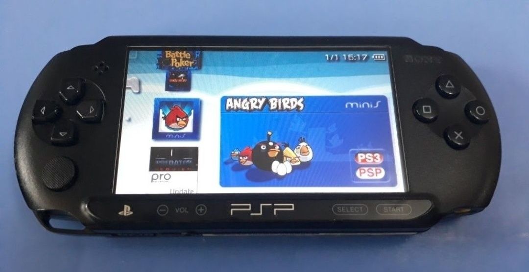 PSP-Street- Конзола+64gb+200 Игри