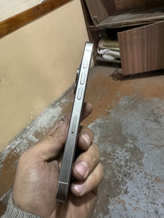 Srochna sotilad iphone 15 pro koropka dok bor !!!