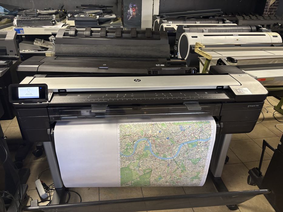 Plotter/scanner/copiator format A0+ Hp designjet T830 mfp