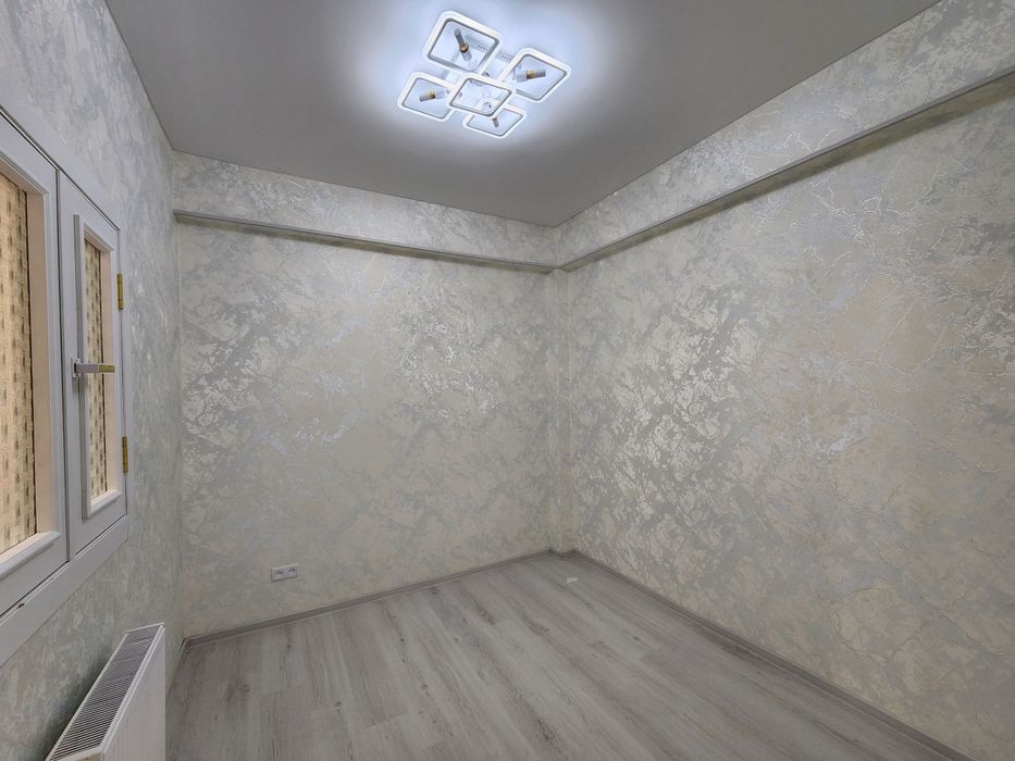 3 xonali zamonaviy kvartira sotiladi