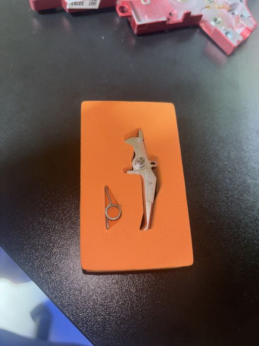 tragaci maxx m4 v2 argintiu