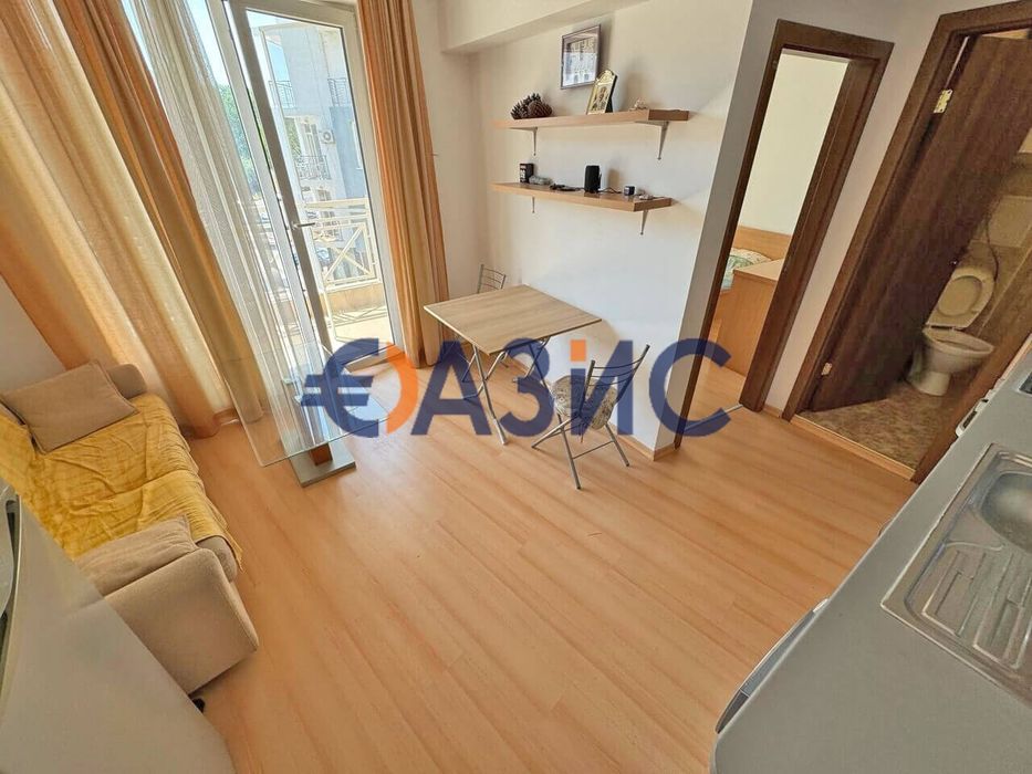 Продава се Двустаен апартамент в к.к. Слънчев бряг - 39 кв.м за 1244 €/кв.м - Снимка #3