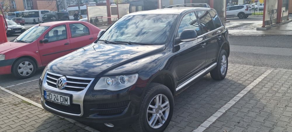 Volkswagen Touareg 2.5,174 HP,2008,240000 km,6200 euro.