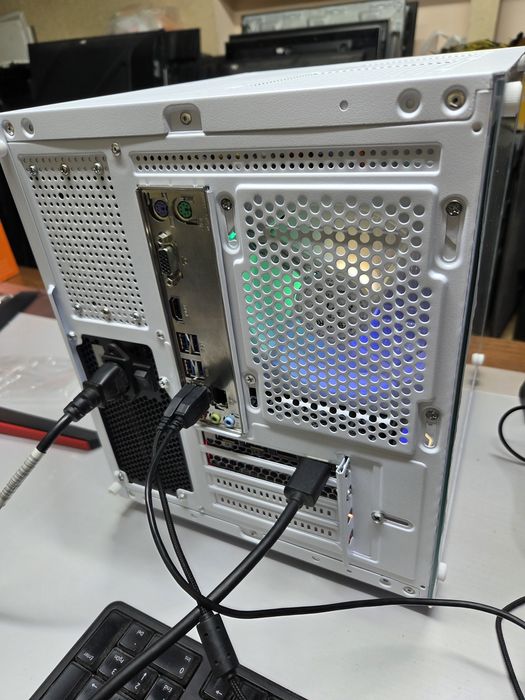 Компьютер Core i7-10700 /16GB DDR4/ RTX4060 /ssd 256Gb/ HDD 3tb