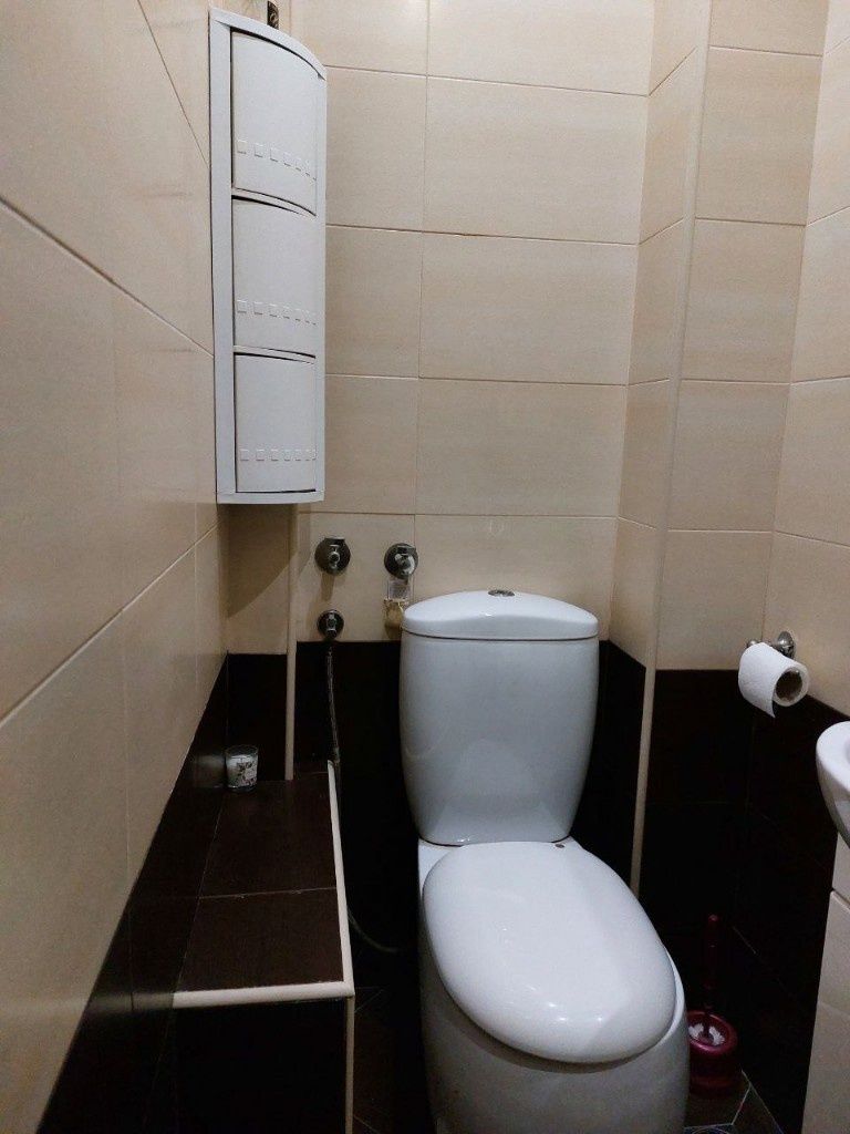 Дава се под наем Тристаен апартамент в Стара Загора, Ремиза - 100 кв.м за 433.5 € - Снимка #8