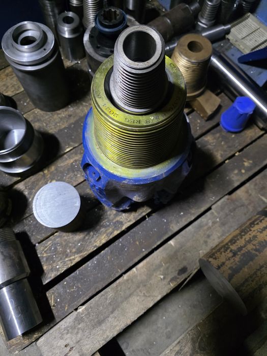 Confectionam piese foraj racord SALVA FILET