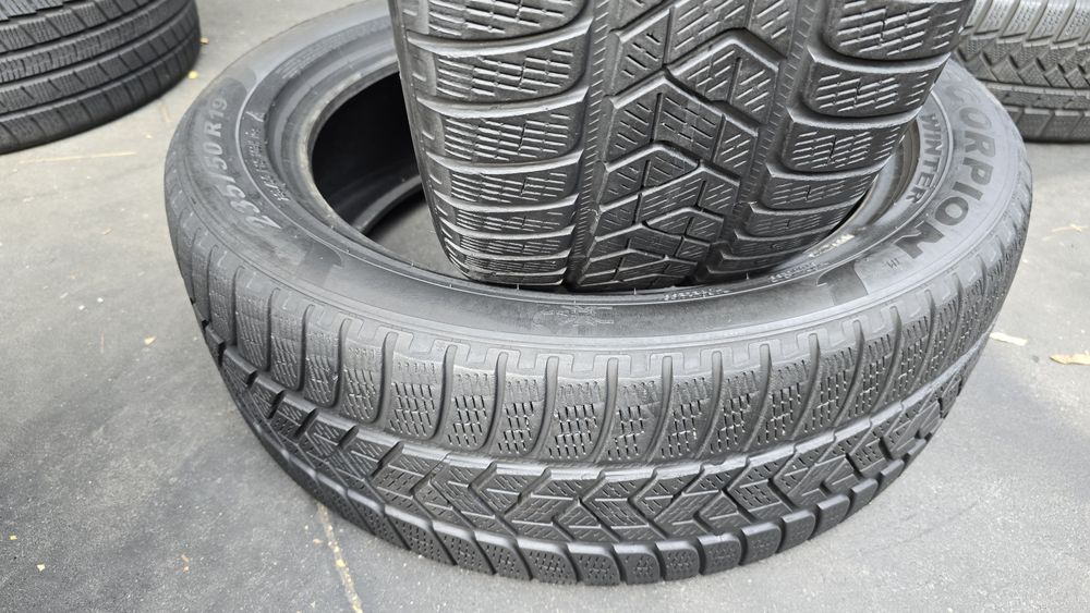 2 anvelope iarnă Pirelli 235/50/19