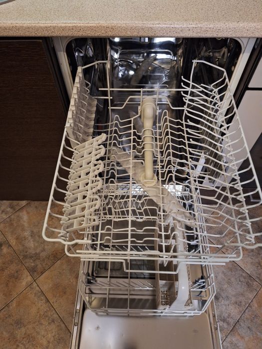 Съдомиялна за части