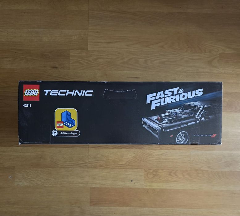 Lego Technic Fast & Furios 42111  Dom's Dodge Charger