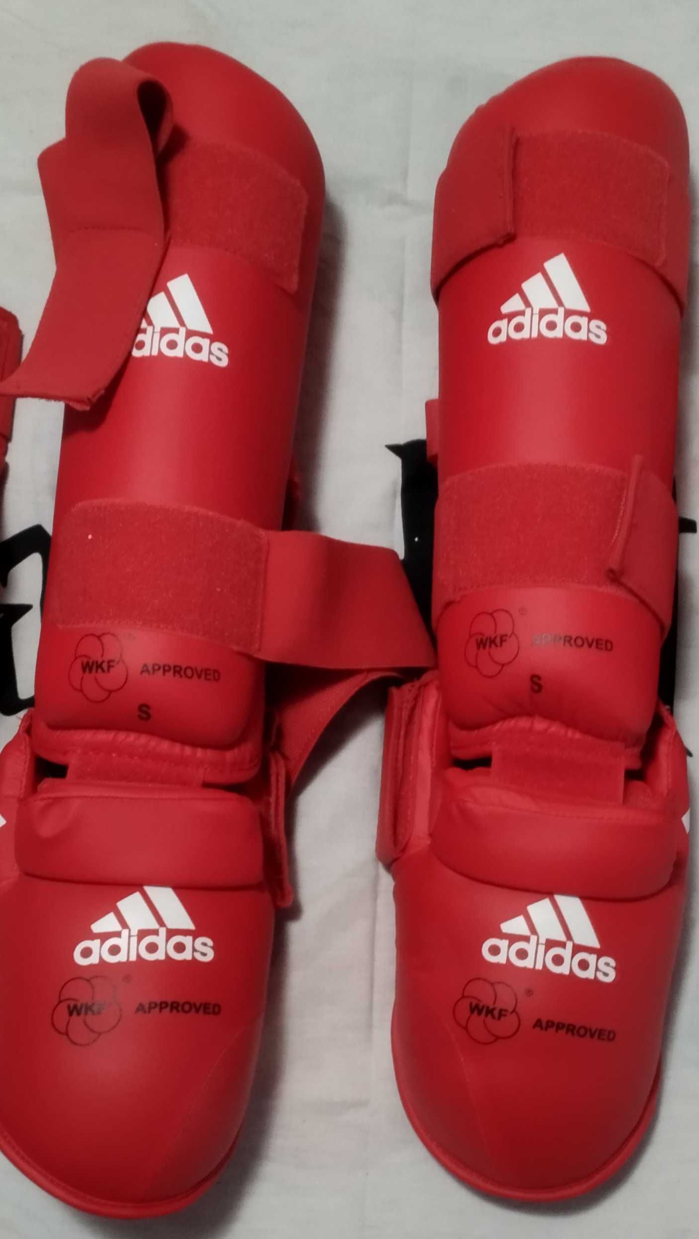 Протектори за тяло Karate Adidas-S размер