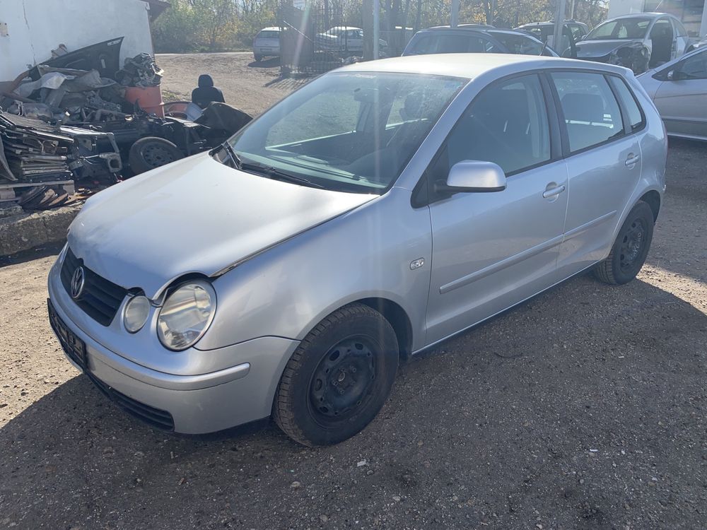 VW Polo 1.4TDI 75кс. 2004г. - НА ЧАСТИ