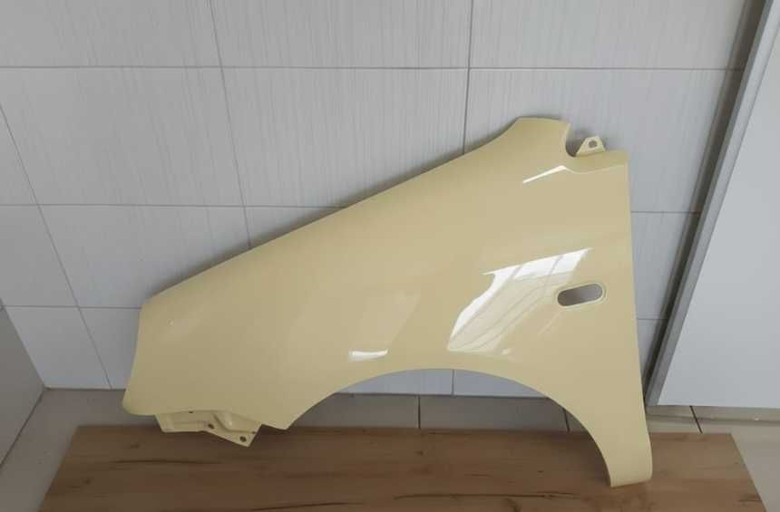 Aripa Fata Stanga VW Polo 5 V 9N 2002-2005 (LA1D (Galben))