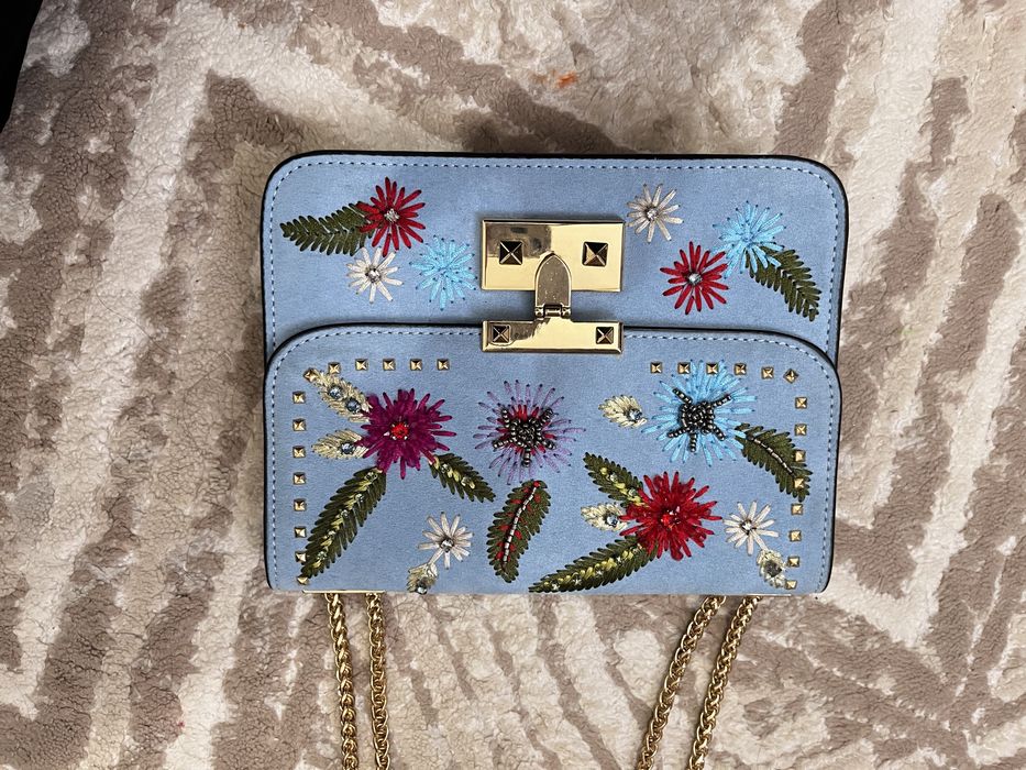 Сумочка небесного цвета