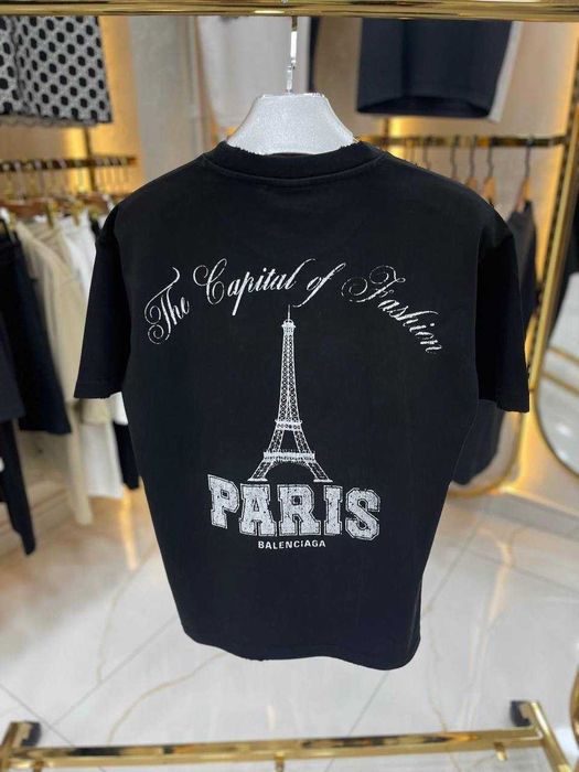 Тениска Balenciaga /Paris/