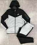 Nike tech fleece