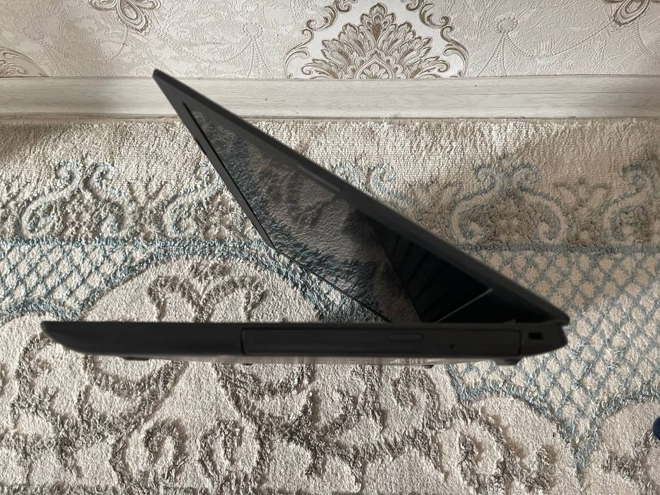 Srochna! Lenovo IdeaPad 15,6. Core-i3.