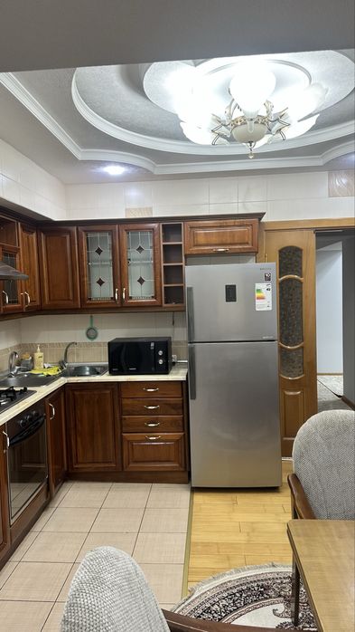 Сдается СВОЯ КВАРТИРА В ЦЕНТРЕ, ЦУМ! Метро Космонавтов!