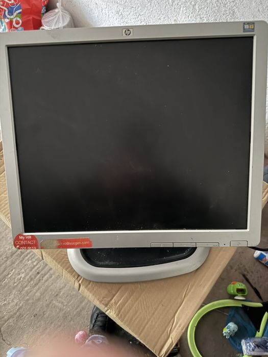 5 monitoare , Toate 5 -190 lei