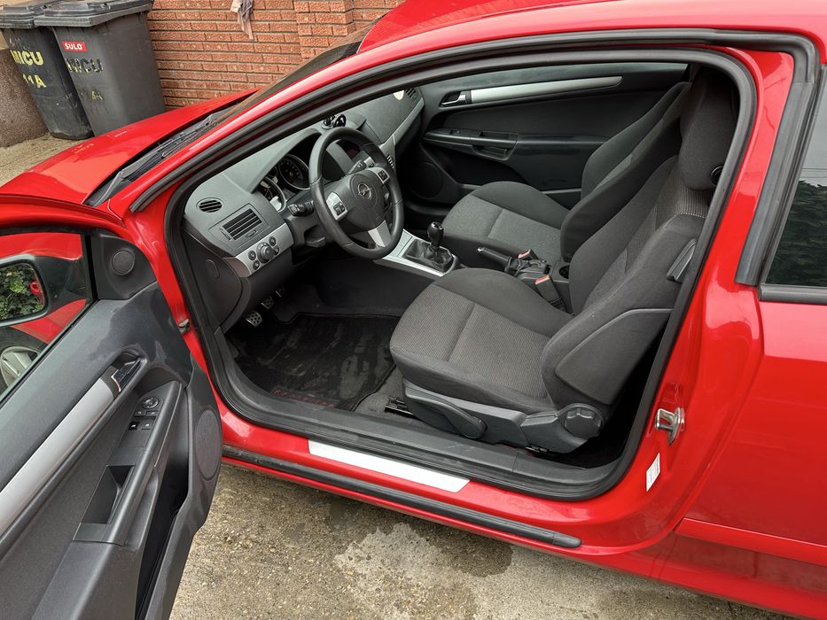 Opel astra h gtc 1.9 diesel